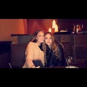 Meet your Posher, Ashley